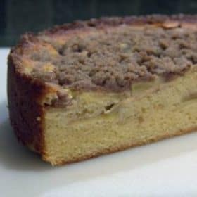 Apple Streusel Pound Cake 2