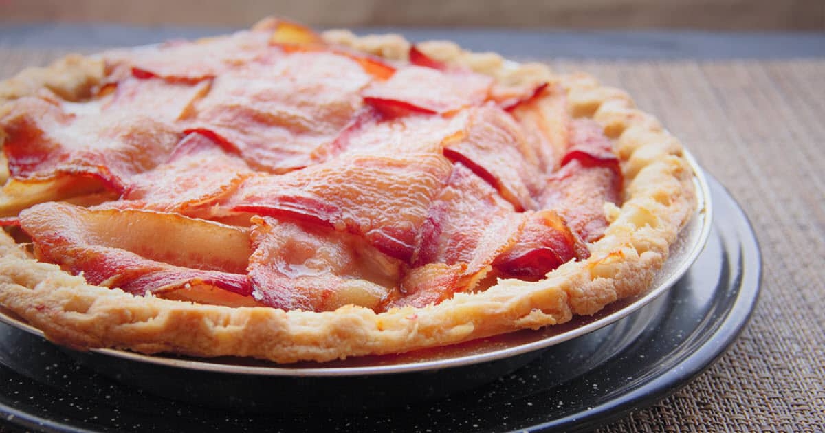 Bacon Apple Pie | Bush Cooking