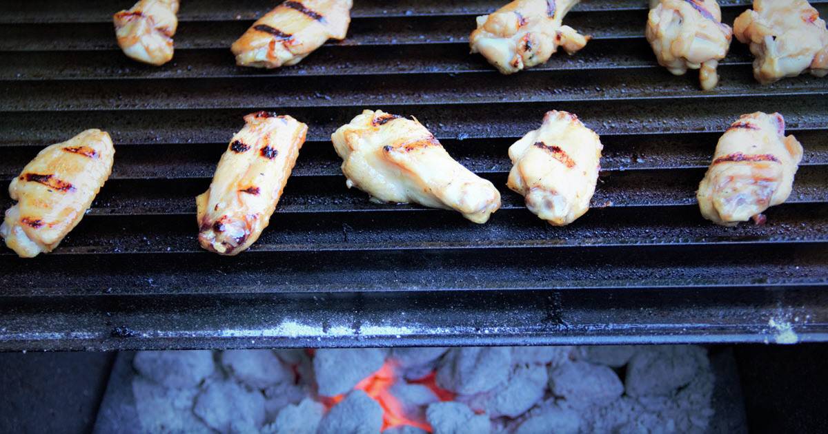 Smoked Sweet Chili Chicken Wings | Bush Cooking