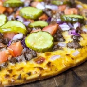 grilled cheeseburger pizza 2