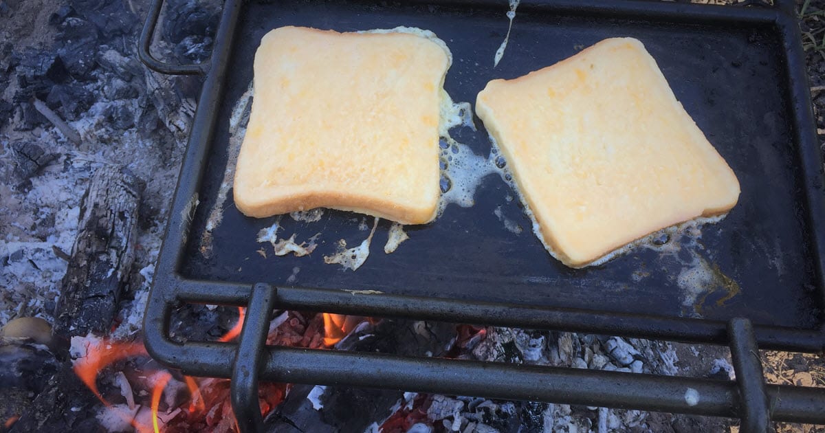 https://bushcooking.com/wp-content/uploads/2017/10/Campfire-French-Toast-FB1.jpg