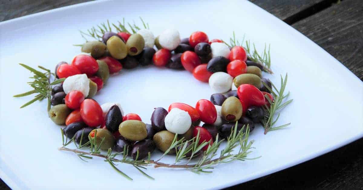 Antipasto Christmas Wreath | Bush Cooking