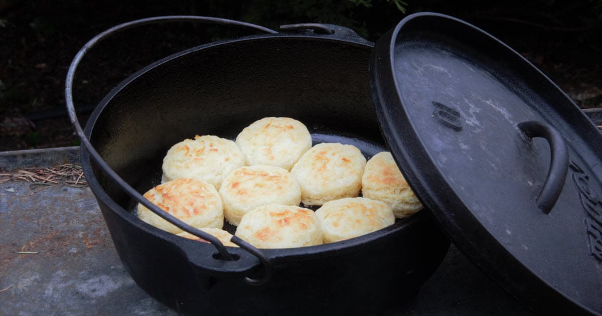 Dutch Oven Camp Cooking Biscuits and Gravy 