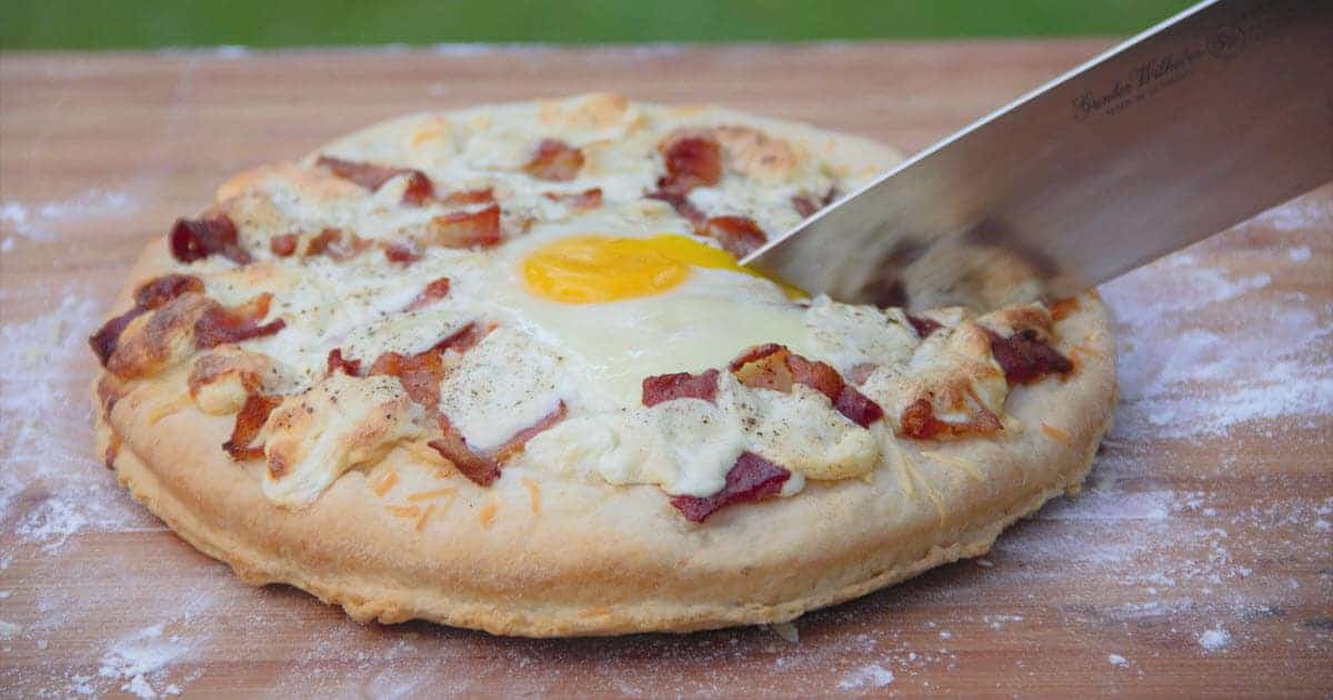 Bacon and Egg Breakfast Pizza | Bush Cooking